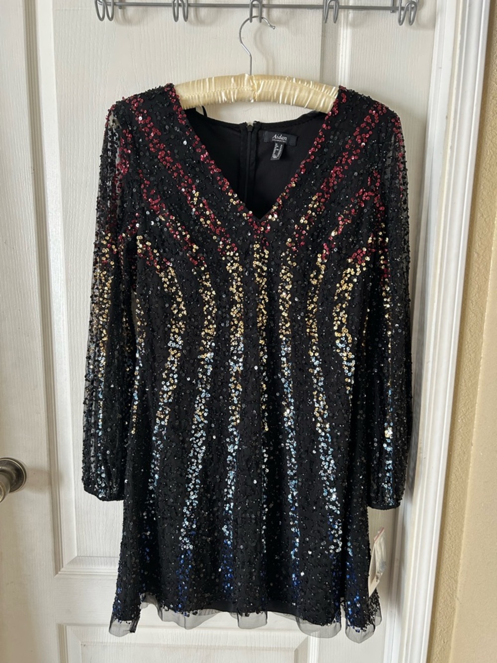 AIDAN MATTOX Womens Sequined Long Sleeve V Neck Mini Cocktail Dress